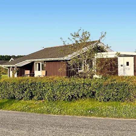 Holiday home 2 Bedroom Amazing In Juelsminde Sonderby (Midtjylland)