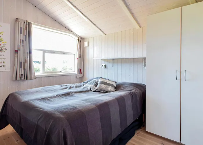 Pot Strandby Denk Vi Semesterbostad