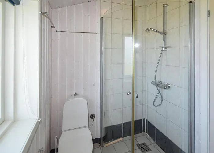 Semesterbostad Pot Strandby Denk Vi